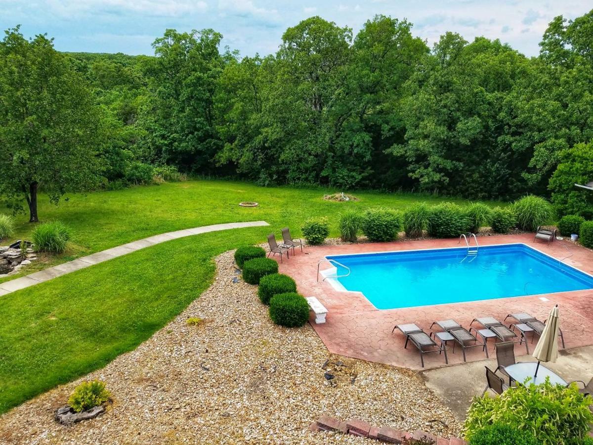 Lafayette Grand Manor Apartment Waynesville Exterior photo